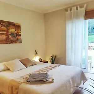 Lovely Bedroom In Privatunterkunft